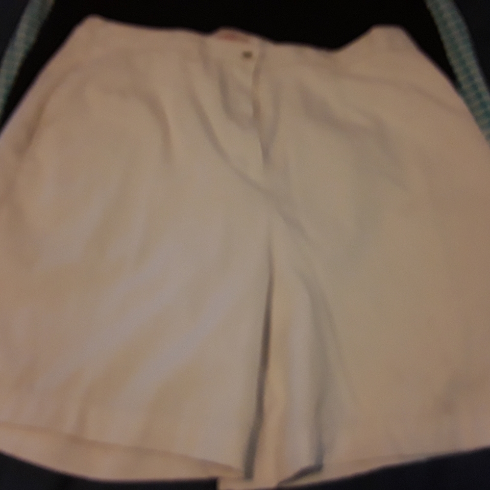 Golf shorts